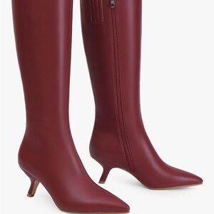 Chic Burgundy Heeled Boots